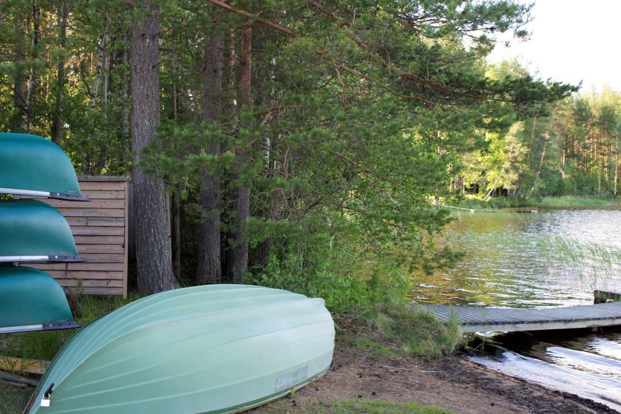 Surkeenjarvi Countryside B&B Moksinkylä Eksteriør billede